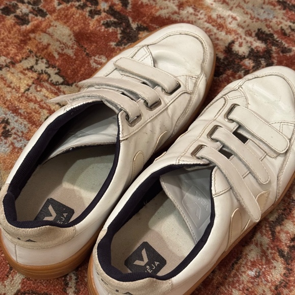 Men’s Veja V-Lock V-12 shoes White/Gum - Picture 5 of 7